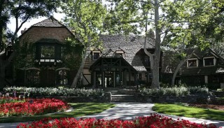 房产投资的回报率提升策略？