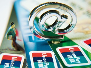 信用卡还款宽限期的设置标准是什么？