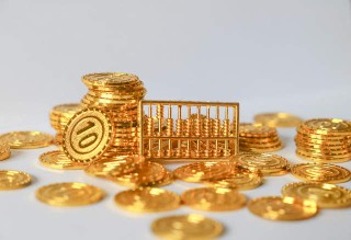 从事期货现货交易需要哪些资质？这些资质如何确保市场合规性？