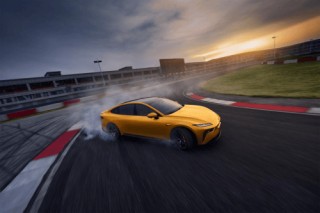 10-15万级新能源轿跑终极指南：eπ007以全能实力破局选择困境