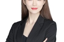 鹏华百亿明星基金经理闫思倩“扑街”