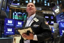 午盘：科技股与旅游股领涨 纳指上涨2.8%