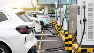 硅谷观察：美国撤销加州环保新政，传统车企与能源巨头拍手称快