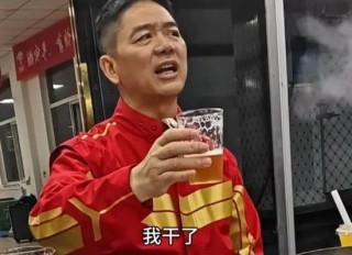 刘强东，眼睛都杀红了