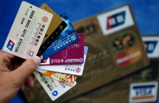 如何理解房产相关手续办理？办理房产手续会面临哪些问题？