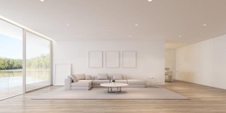 如何进行高效的装修管理以节省成本？这些管理技巧在实际操作中有哪些挑战？