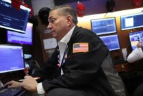 3月14日收盘：标普指数连续第三周下跌，并创年内新低