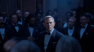 宁德时代，“侮辱性”涨薪？