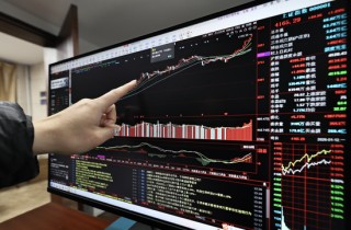 A股别样开门红：油气狂欢、机器人缺席、影视扑街