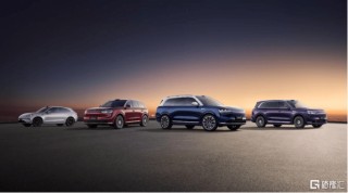 再创新高！问界全年交付突破42万辆，单月超5.7万辆