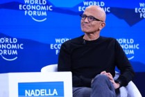 微软第二季度营收812.7亿美元 云业务增速放缓 盘后跌超7%