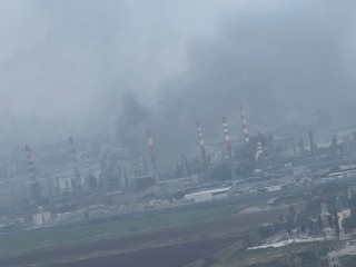 伊朗称“真实承诺-4”第65轮行动打击以色列炼油厂和美军基地