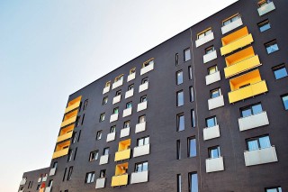 如何处理公寓到期后的相关事宜？这种情况怎样进行妥善处理？