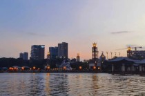 保险高层难字当头：千万年薪渐远，降薪成主旋律