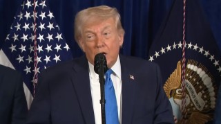 行动细节公布 将组团队管理委内瑞拉 特朗普发布会内容速览