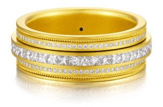 转动之间，见匠心与好运：君佩「时来运转」如何重新定义黄金首饰