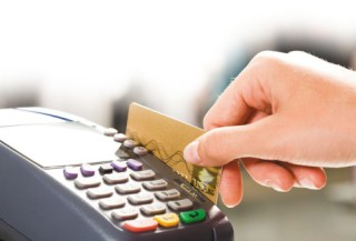 银行卡挂失后的资金安全处理方案与解冻流程优化？