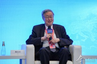 周小川：各国货币政策当局相互之间交流很重要