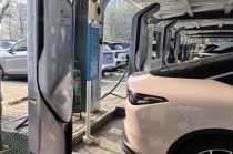 2025年新能源车险保费增长33.88％，理想MEGA新车保费过万