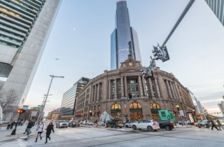 成为波士顿最新摩天楼主力租户后 摩根大通拟在当地新增数百个岗位