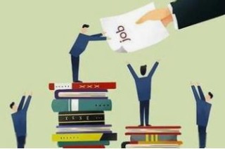 如何理解经济形势与行业关系？经济形势对行业有何作用？