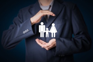 保险的保障内容如何影响市场需求？