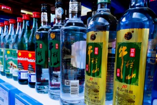 顺鑫农业：毛利率持续下滑，产品结构失衡，薄利死循环如何突围？