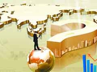 如何完成宏的合计操作？合计过程需遵循什么规则？