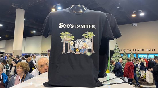 巴菲特:近两万人参加了股东大会,人数创历史新高 第1张 巴菲特:近两万人参加了股东大会,人数创历史新高 第1张