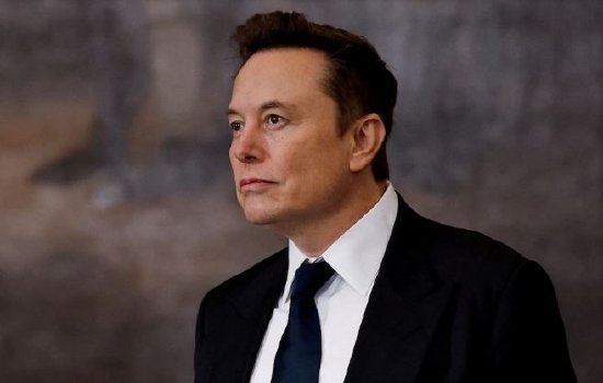 马斯克称将大幅削减政治支出，继续担任特斯拉CEO至少五年  第1张