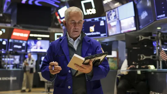 午盘:美股涨跌不一 道指小幅下滑 第1张 午盘:美股涨跌不一 道指小幅下滑 第1张