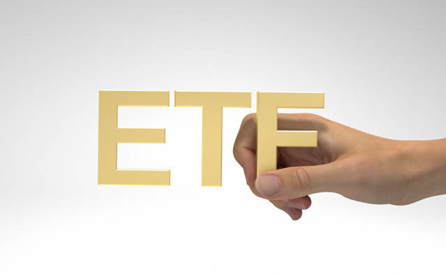 股票基金和混合基金怎么选？  第1张