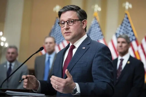 美国众议长约翰逊:并未承诺延长《平价医疗法案》补贴 第1张 美国众议长约翰逊:并未承诺延长《平价医疗法案》补贴 第1张