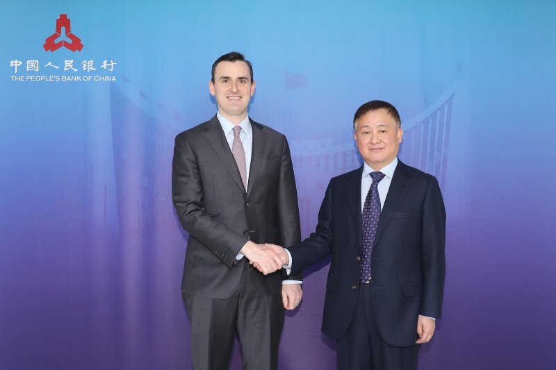 中国人民银行行长潘功胜会见国际货币基金组织第一副总裁丹·卡茨  第1张