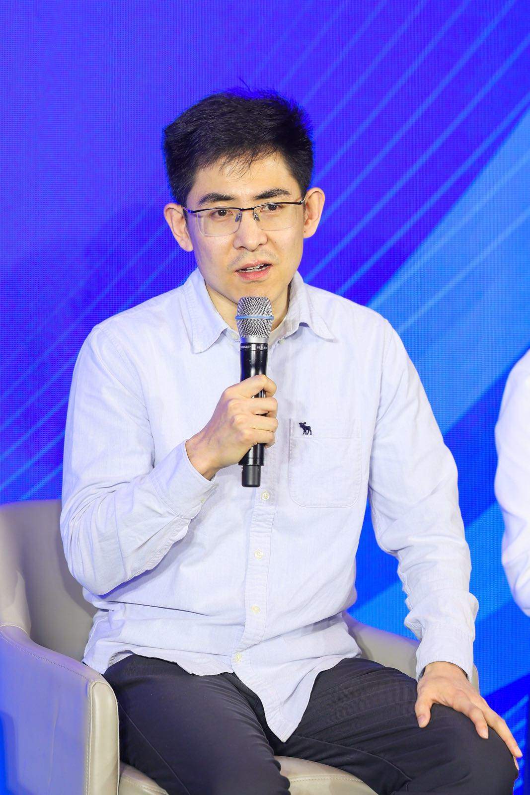 王向宇:养老金投资应聚焦长期绝对收益,放弃既要又要 第1张 王向宇:养老金投资应聚焦长期绝对收益,放弃既要又要 第1张