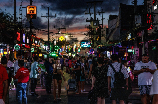 泰国2025年外国游客入境量十年来首次下滑 第1张 泰国2025年外国游客入境量十年来首次下滑 第1张