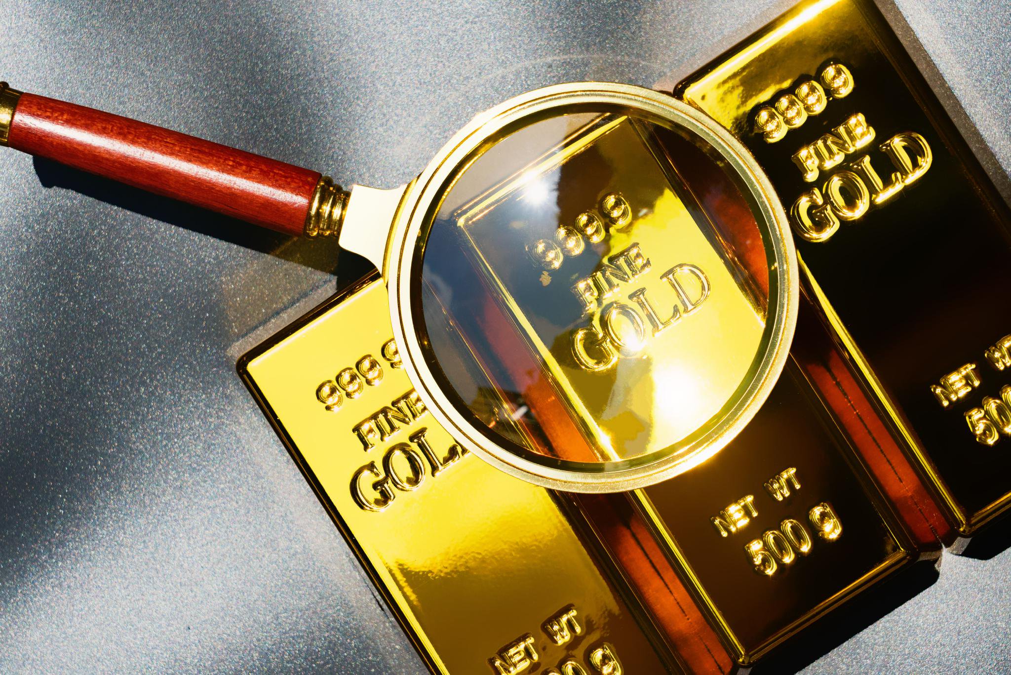 金银续创新高，上金所提示风险、有黄金ETF限购，机构：小心深度回调  第2张