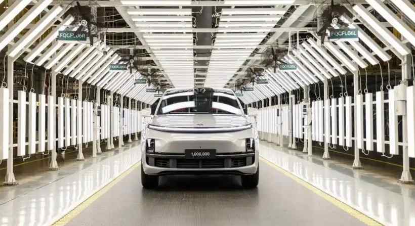 新势力，相继迈入“百万俱乐部”  第2张