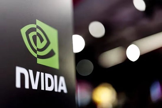 英伟达被起诉，用盗版训练大模型成行业潜规则？  第1张