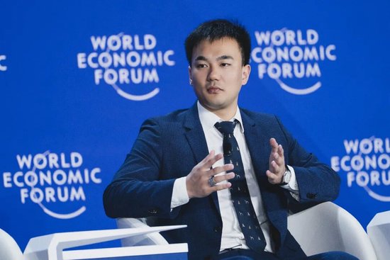 AI引爆科学，MIT博士创业一年拿到数亿融资  第8张