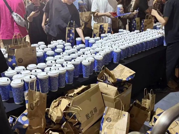 因为一枚“假摄像头”，荣耀在海外惹上了大麻烦  第14张