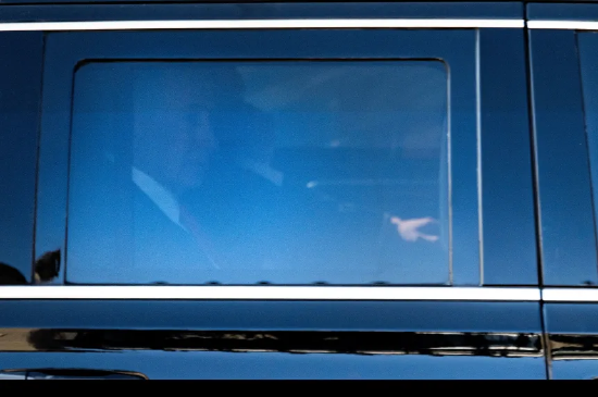 特朗普面临对伊决策:从定点打击到政权更迭,选项逐一浮现 第3张 特朗普面临对伊决策:从定点打击到政权更迭,选项逐一浮现 第3张