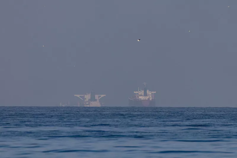 伊朗称将为人道主义物资通过霍尔木兹海峡提供便利  第1张