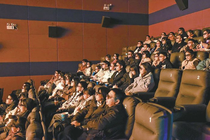 儒意入主，万达电影易帜  第6张