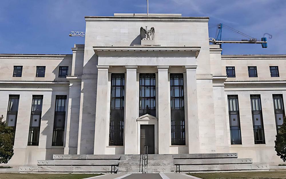 双向风险拉响警报 美联储陷入新困局 第1张 双向风险拉响警报 美联储陷入新困局 第1张