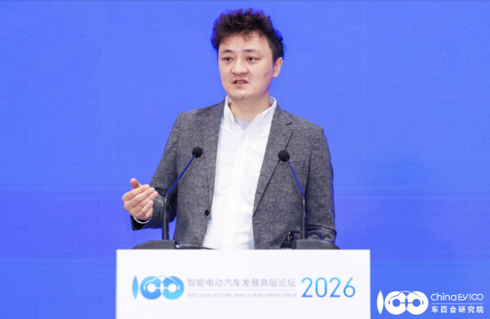 元戎启行周光：当前小模型自动驾驶存在“跷跷板效应”  第1张